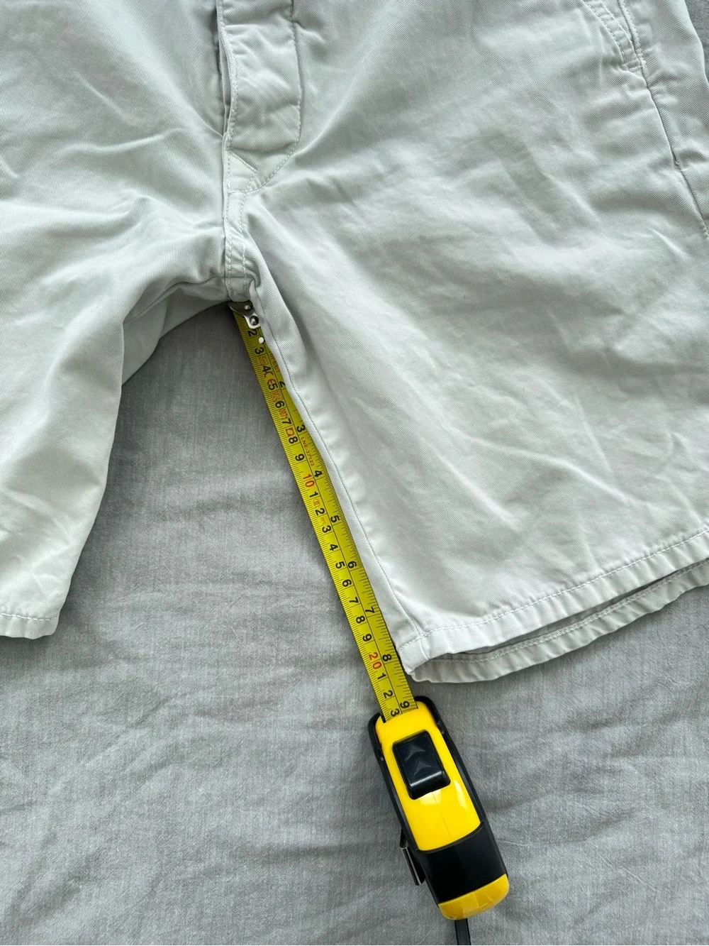 rag & bone Standard Issue 9” Inseam Flat Front Casual Shorts Waist 30